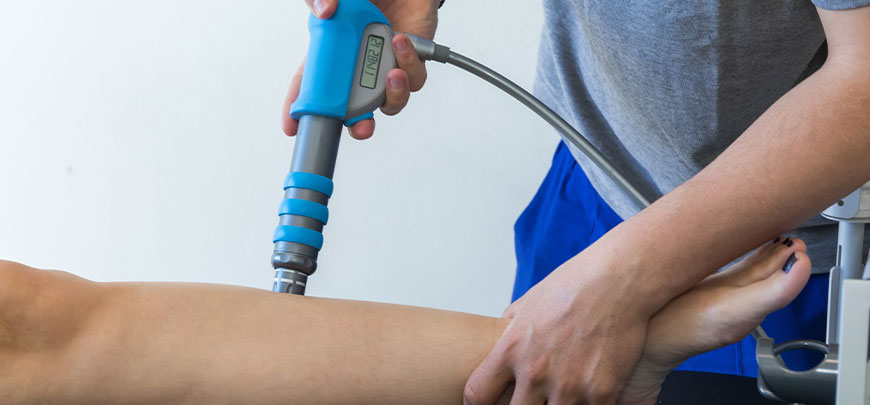 patient receiving shockwave therapy in Novato