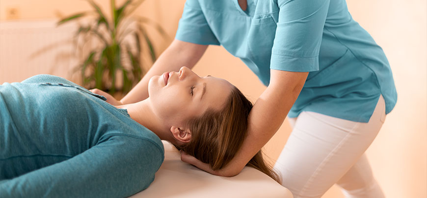 patient receiving syntropy adjusting technique in Novato