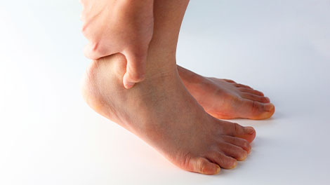 patient requiring achilles tendonopathy treatment in Novato