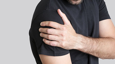 patient requiring frozen shoulder treatment in Novato